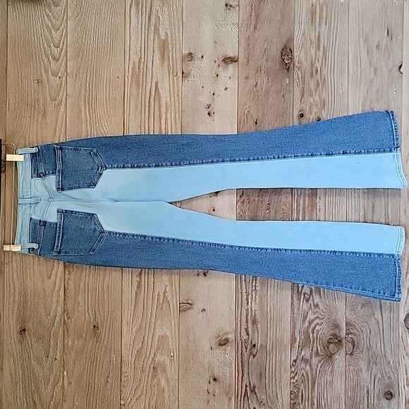 Altar'd State Size 24/0 Two Toned Flared Jeans - Picture 6 of 7